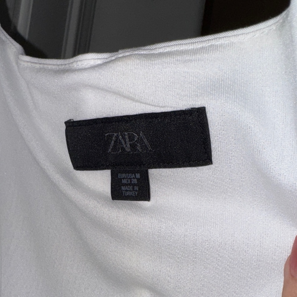 Zara Elegant Cream Blouse - Picture 2 of 6